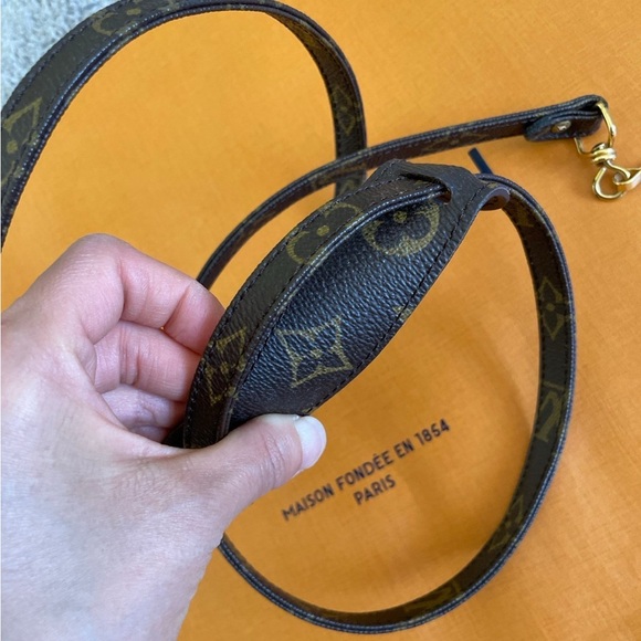 Louis Vuitton Crossbody strap - Picture 3 of 9